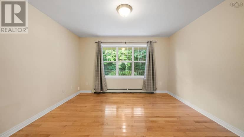 25 Hartland Drive — photo 24 of 40