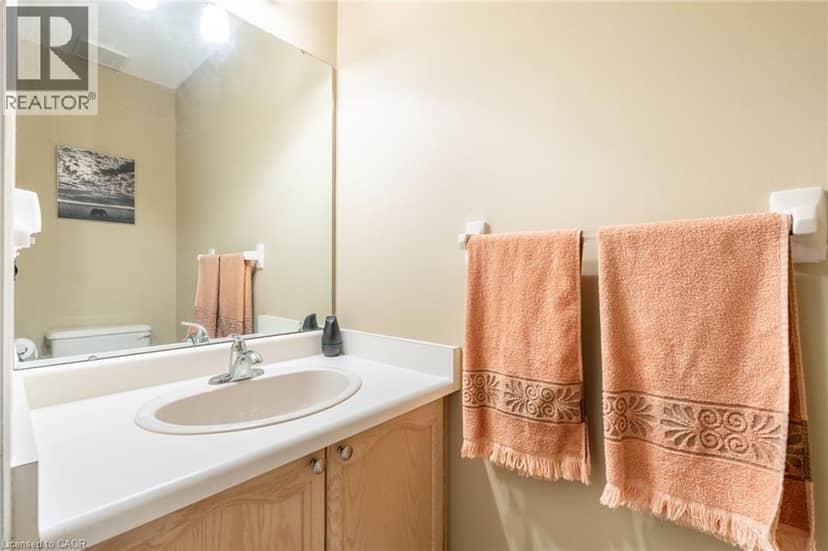 53 MYRTLE Avenue — photo 4 of 20