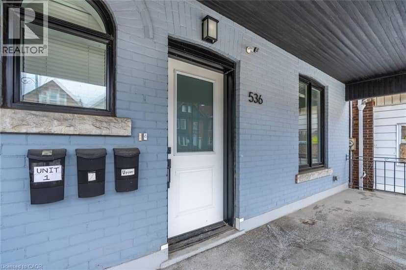536 CANNON Street E, Hamilton, photo 3
