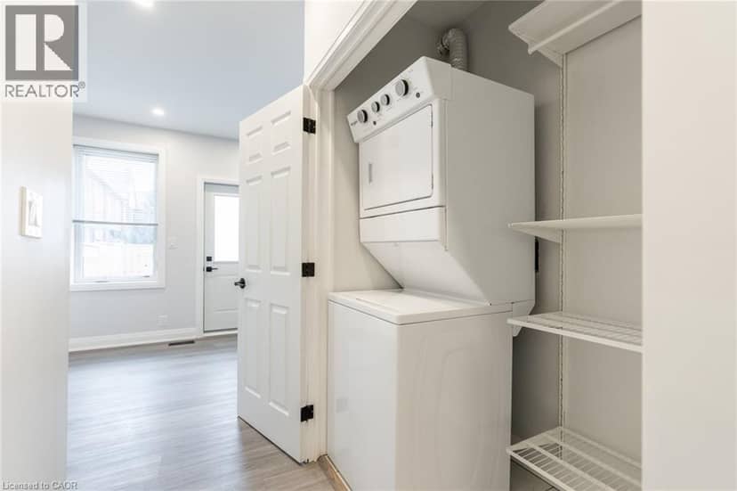536 CANNON Street E — photo 9 of 40