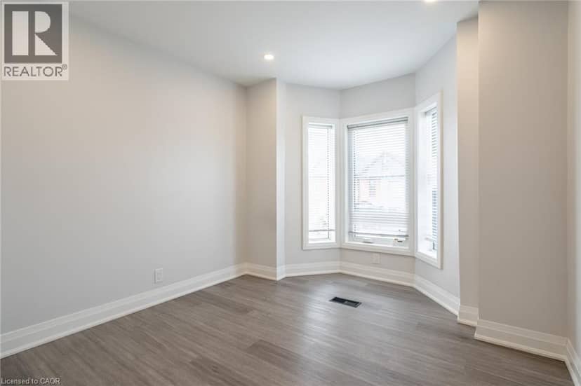536 CANNON Street E — photo 32 of 40