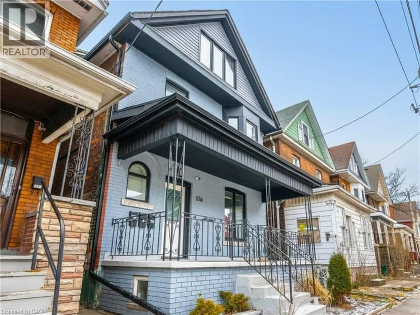 536 CANNON Street E — photo 2 of 40