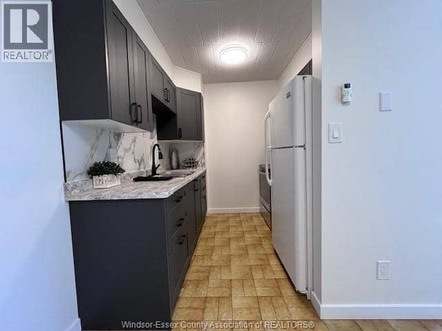 6339 Thornberry Crescent — photo 3 of 13