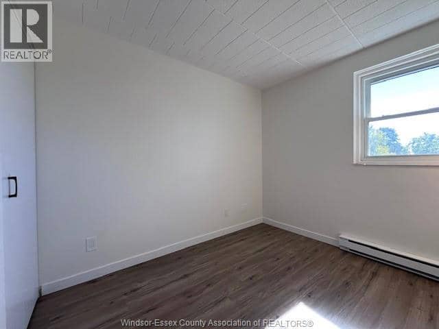 6339 Thornberry Crescent — photo 7 of 13