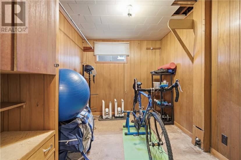 697 Prete Street — photo 23 of 31