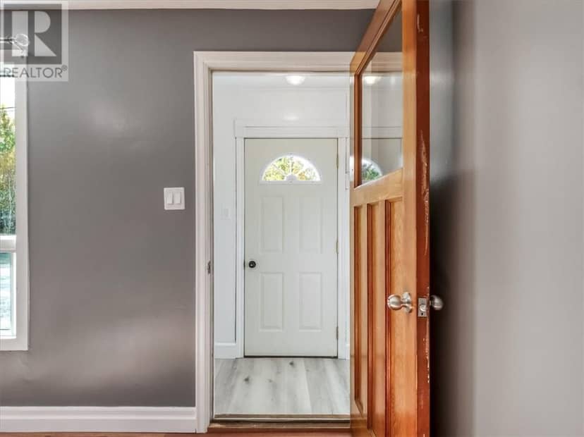 78 Mountain Avenue — photo 14 of 40