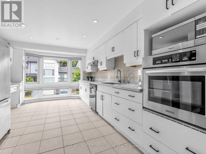 55 English Ivyway, Toronto, photo 3