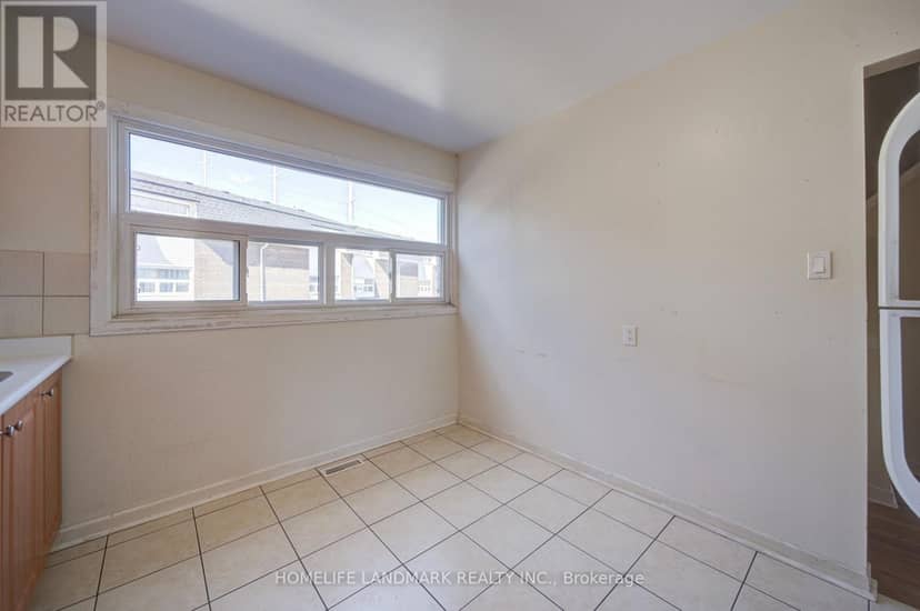 110 Purpledusk Trail, Toronto, photo 5