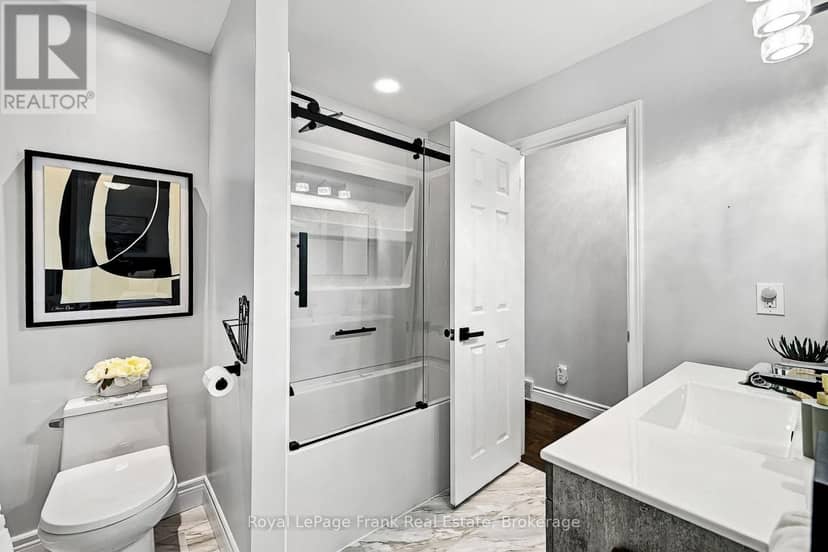 20915 Brunon Avenue — photo 20 of 40