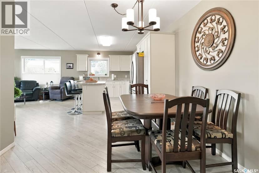 203 2426 Buhler AVENUE — photo 10 of 30