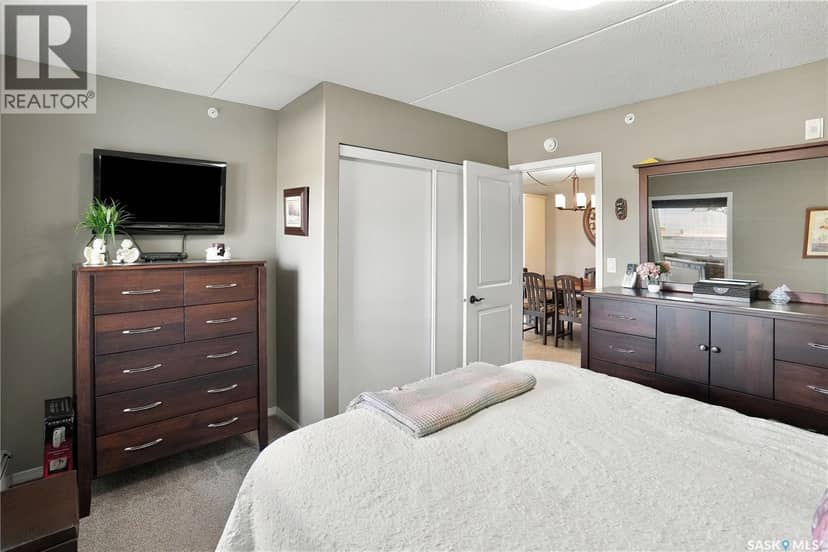 203 2426 Buhler AVENUE — photo 17 of 30