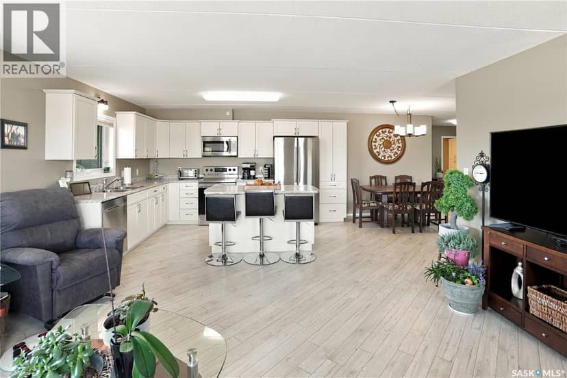 203 2426 Buhler AVENUE, North Battleford, photo 4