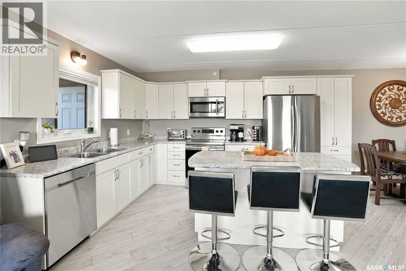 203 2426 Buhler AVENUE, North Battleford, photo 5