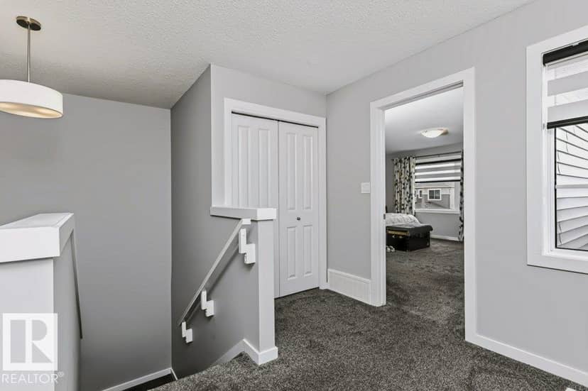 7132 182 AV NW — photo 20 of 40