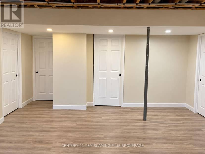 24 Park Place — photo 10 of 18