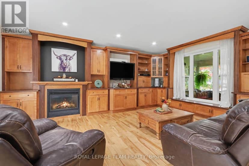 10496 St John Street — photo 12 of 34