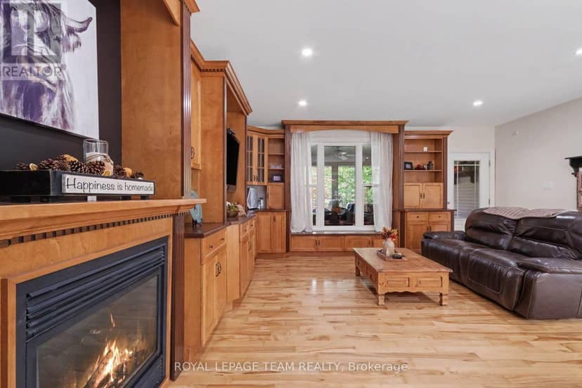 10496 St John Street — photo 14 of 34