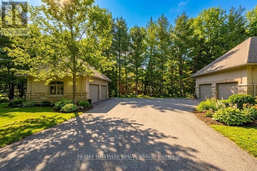 5800 Queenscourt Crescent, Ottawa, photo 2