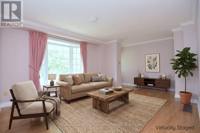 81 Aylmer Crescent — photo 7 of 37