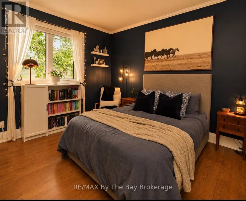 320 Birch Street — photo 24 of 40