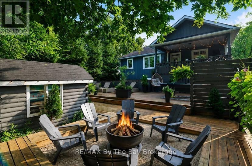 320 Birch Street — photo 4 of 40