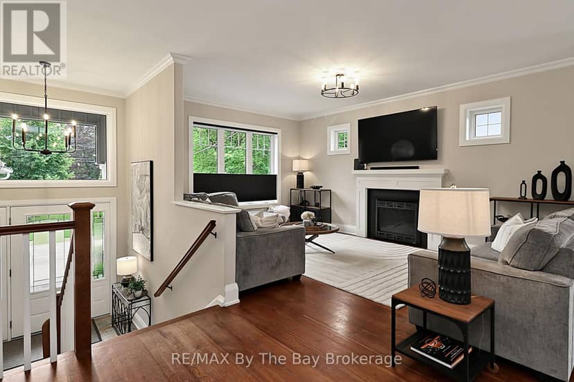 320 Birch Street — photo 7 of 40