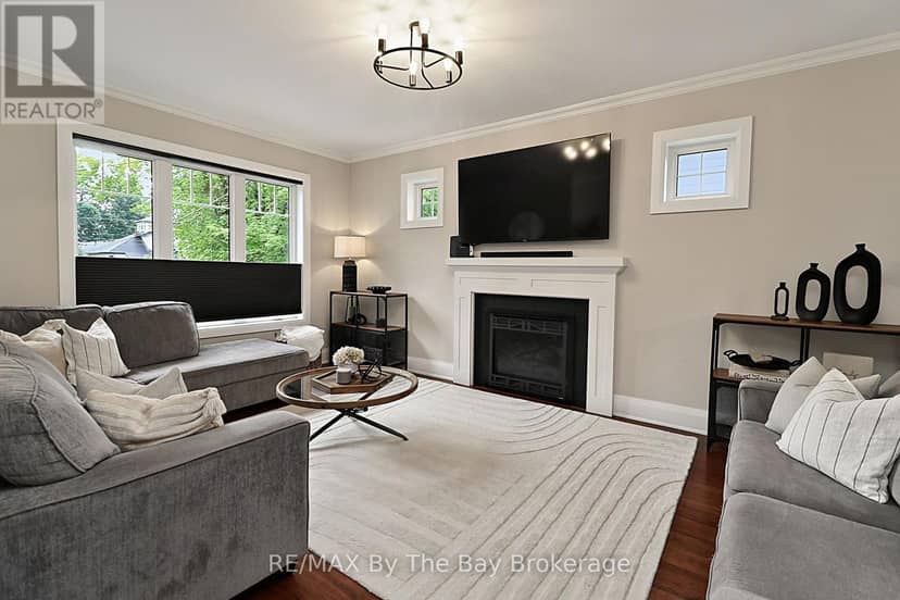 320 Birch Street — photo 9 of 40