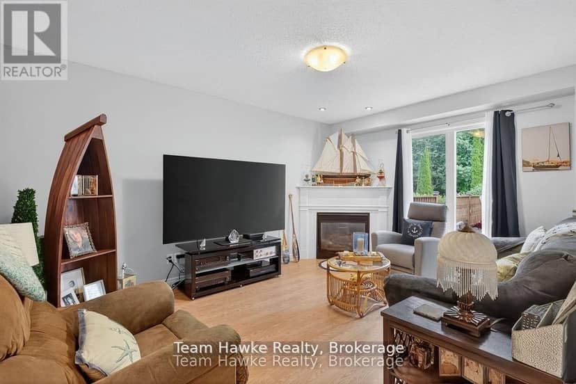 29 Boyd Crescent — photo 17 of 40