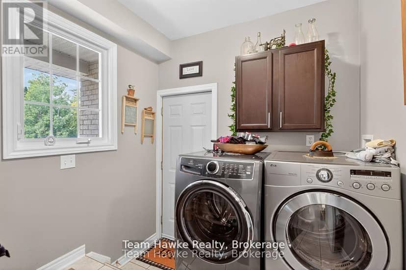 29 Boyd Crescent — photo 21 of 40