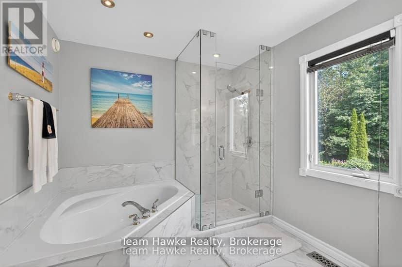 29 Boyd Crescent — photo 25 of 40