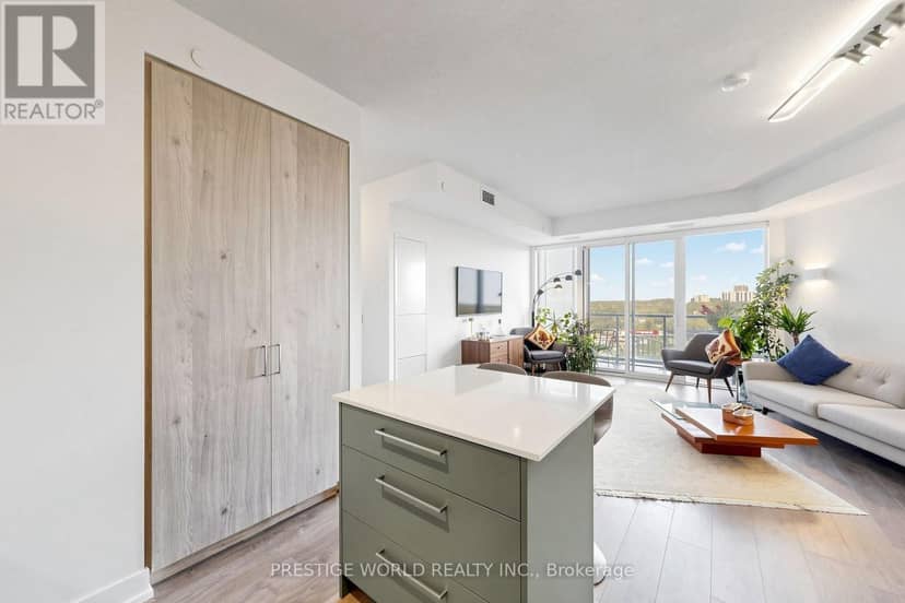 1701 - 25 Adra Grado Way — photo 18 of 40