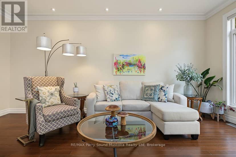 8 Ansley Street — photo 10 of 40