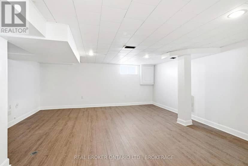 25 Dunbar Avenue — photo 29 of 40