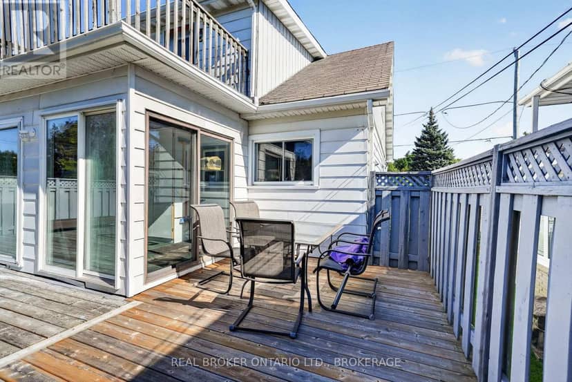 25 Dunbar Avenue — photo 37 of 40