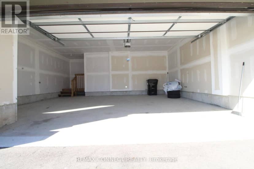 3715 Quayside Drive — photo 23 of 25