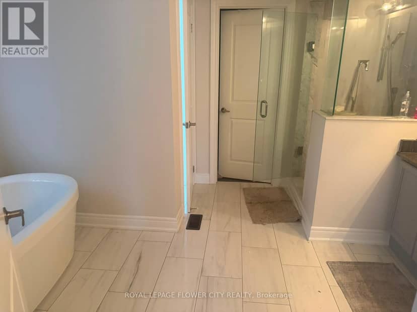 40 Seymour Road — photo 9 of 18