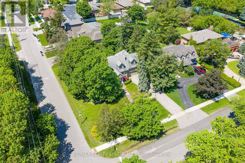 78 Meadowbank Road, Toronto, photo 3