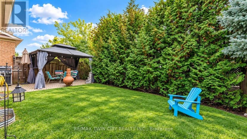 28 Nancroft Crescent — photo 30 of 40