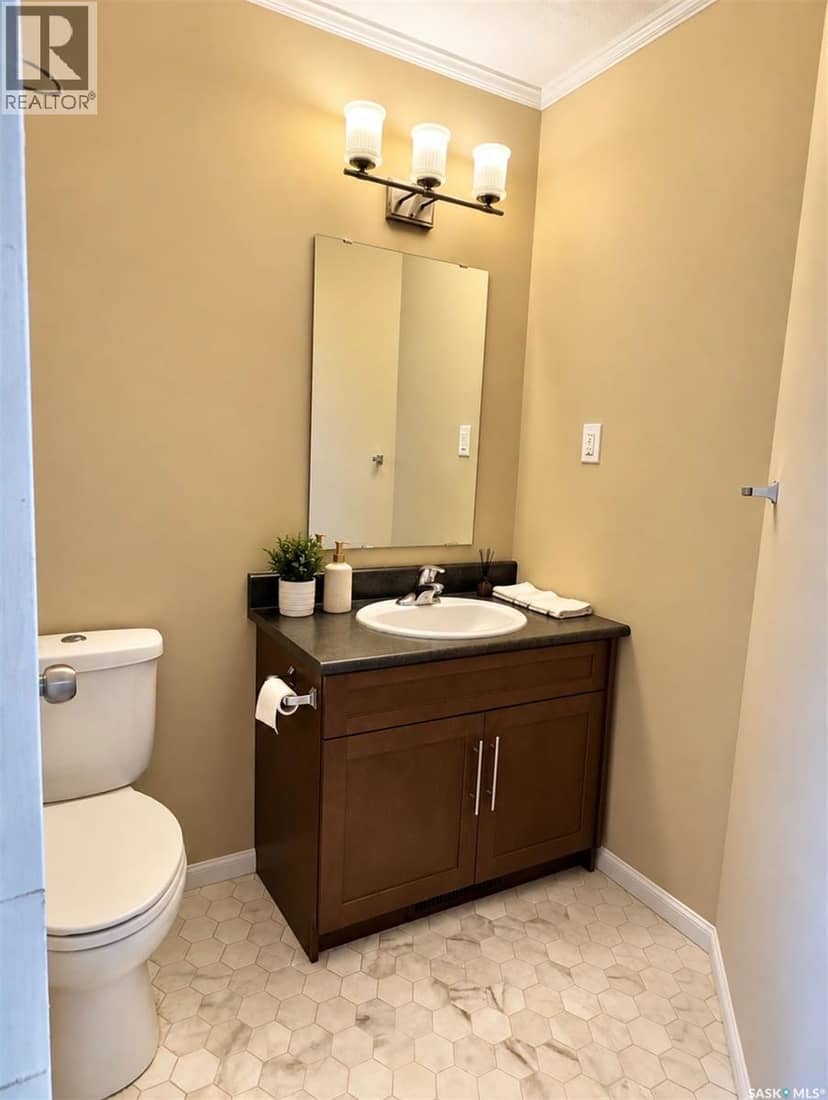 510 1303 Richardson ROAD — photo 13 of 27