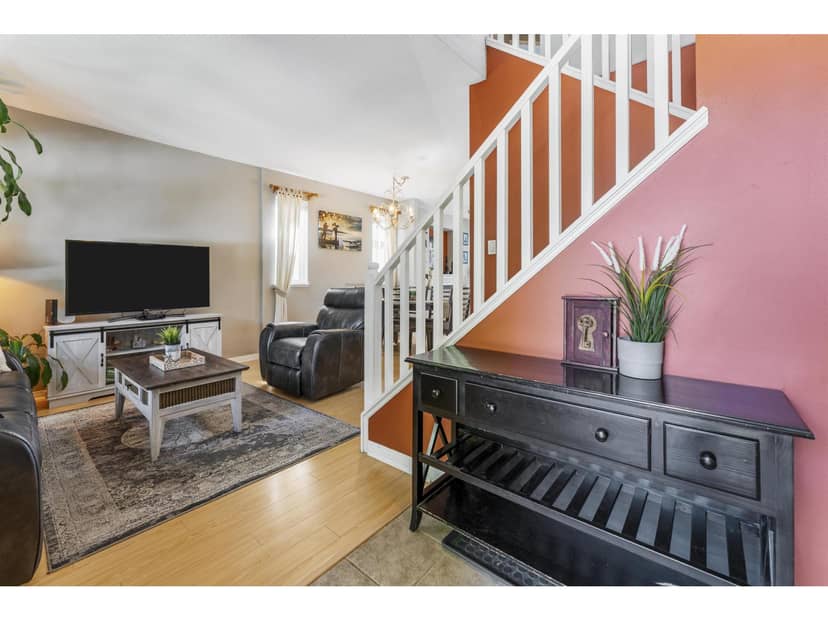 14876 56A AVENUE, Surrey, photo 2