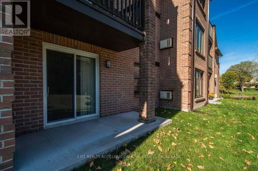 106 - 7 Centre Street S — photo 35 of 40