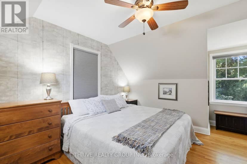 164 Devonshire Avenue — photo 14 of 36