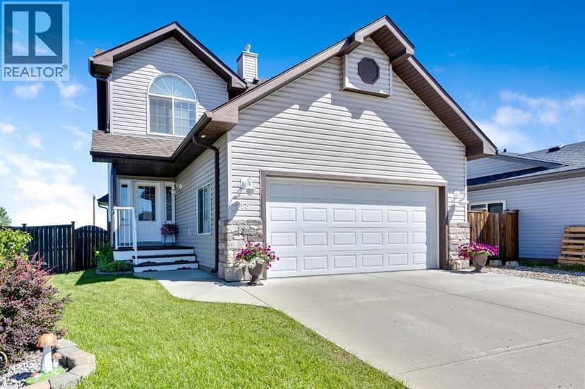 148 Hillcrest Boulevard, Strathmore, photo 3