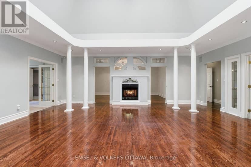 435 Westminster Avenue — photo 9 of 40