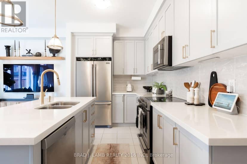 57 Sutcliffe Drive — photo 9 of 35