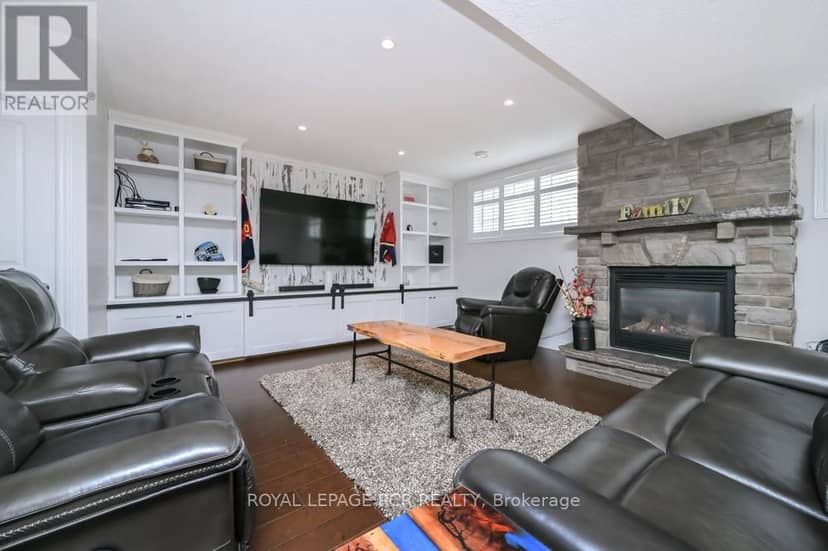 10 Fisher Drive — photo 18 of 33