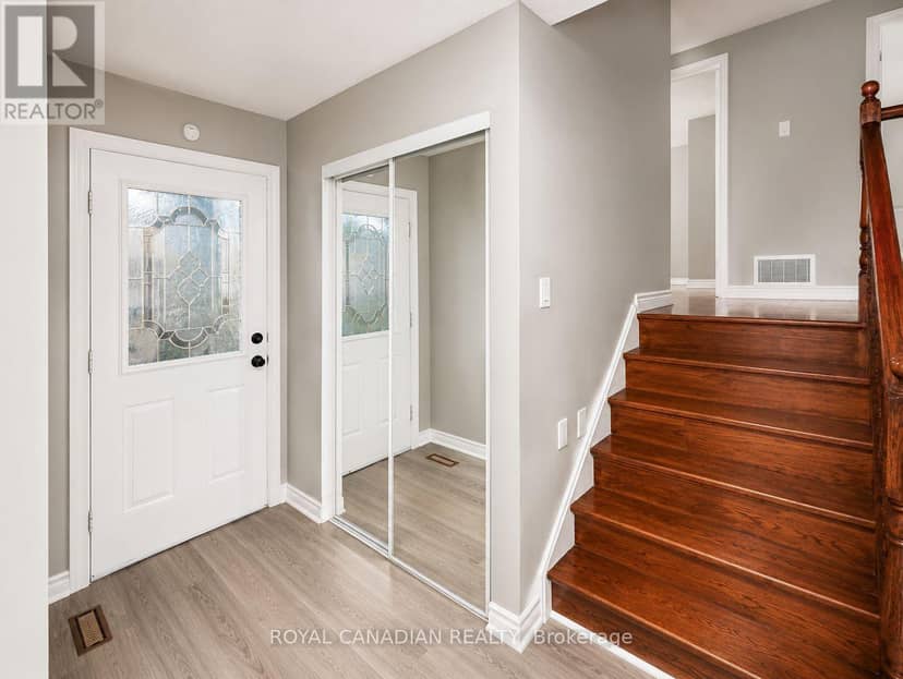36 Maplegrove Avenue, Bradford West Gwillimbury, photo 4