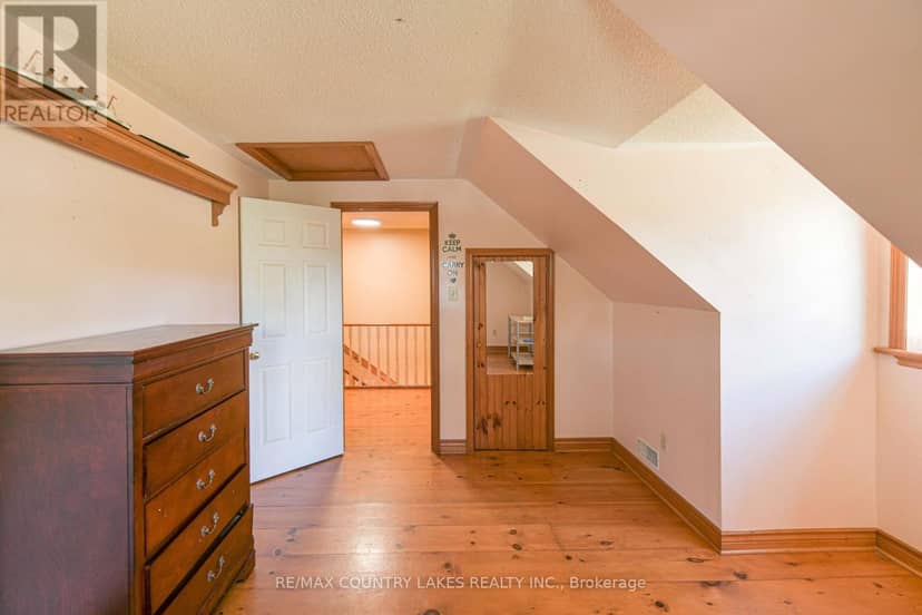 2707 Stephen Drive — photo 19 of 37