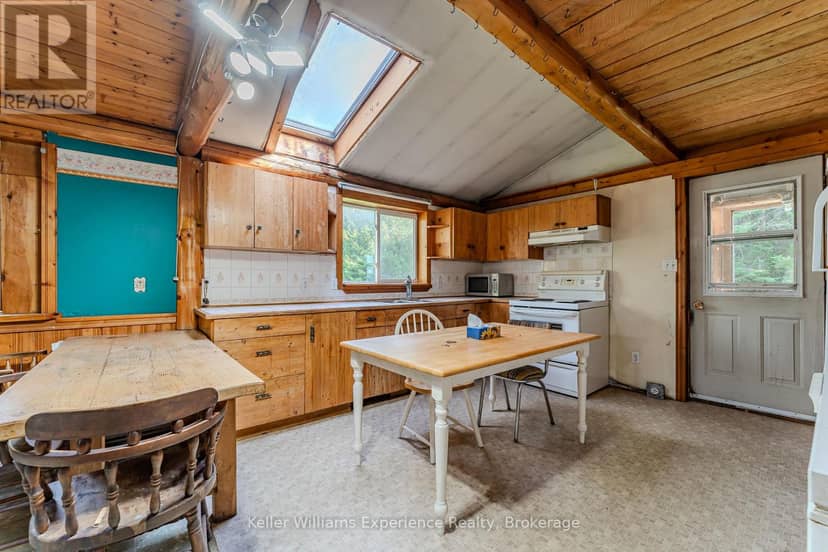 1074 West Road, Northern Bruce Peninsula, photo 6