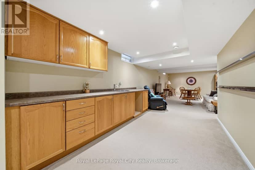 37 - 60 Ptarmigan Drive — photo 31 of 40